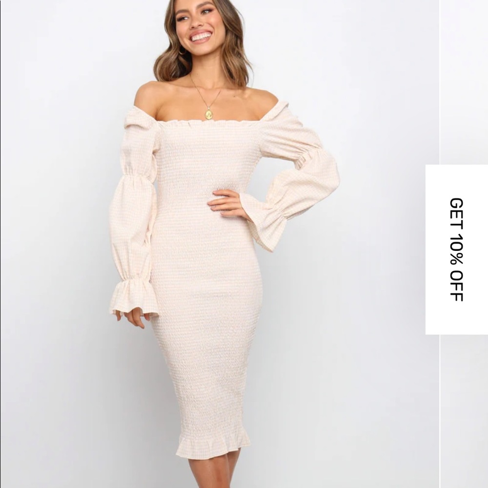 Maternity dress size large. Brand new - never worn just tried on.
